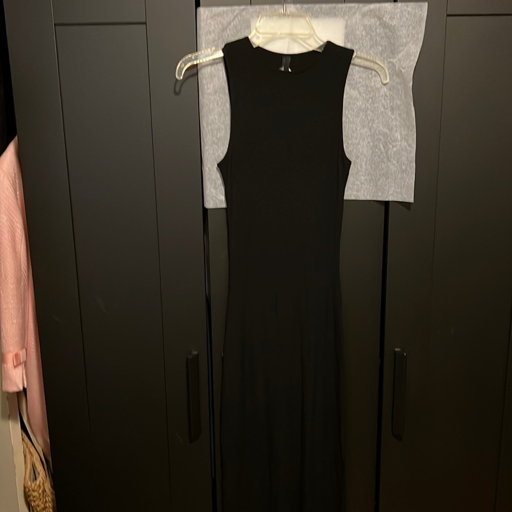 SKIMS SOFT LOUNGE SLEEVELESS LONG DRESS